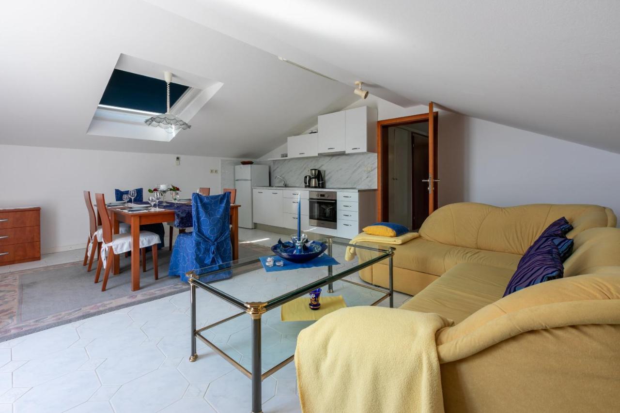 Apartments Vila Antula Banjol Luaran gambar