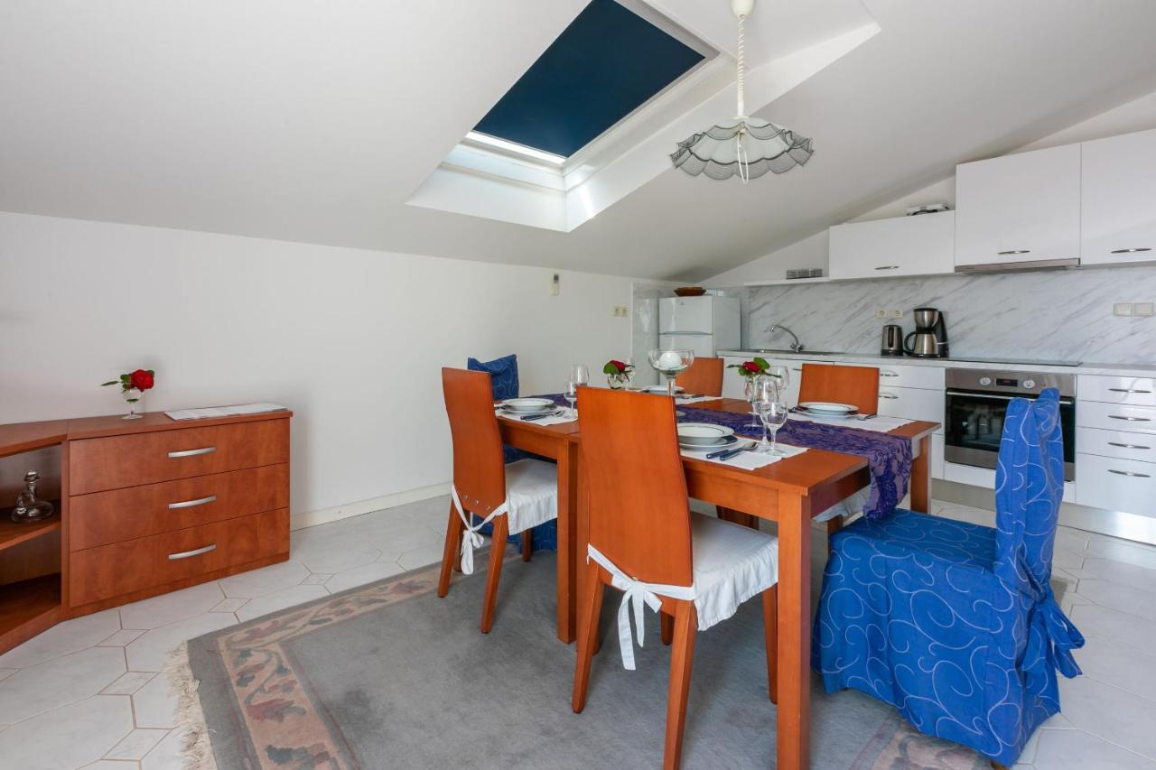 Apartments Vila Antula Banjol Luaran gambar