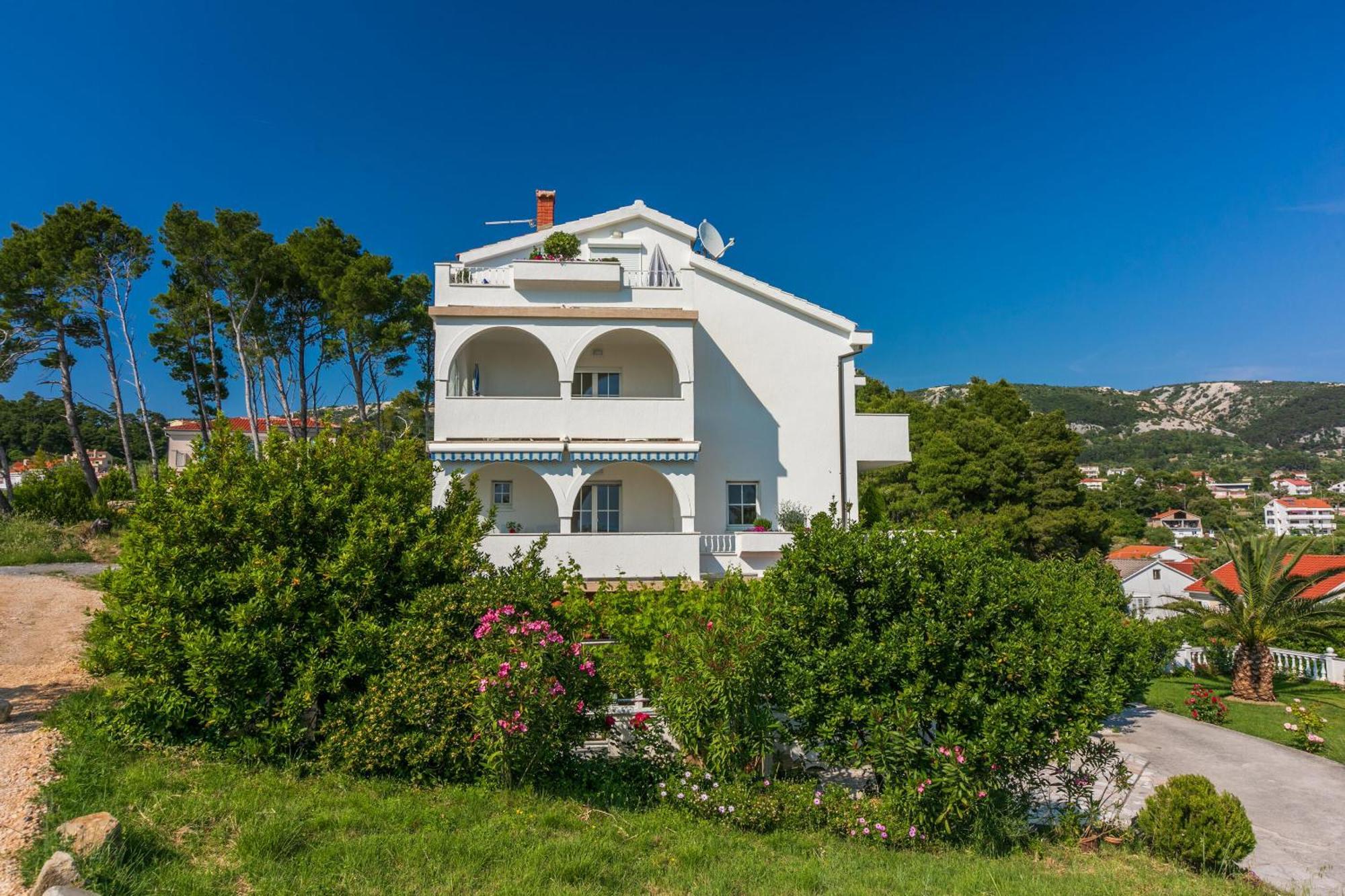 Apartments Vila Antula Banjol Luaran gambar